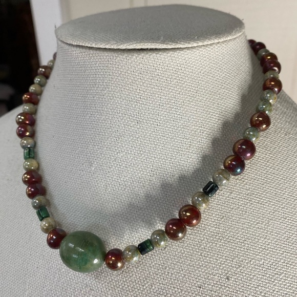 Agate and glass bead necklace - Picture 2 of 6